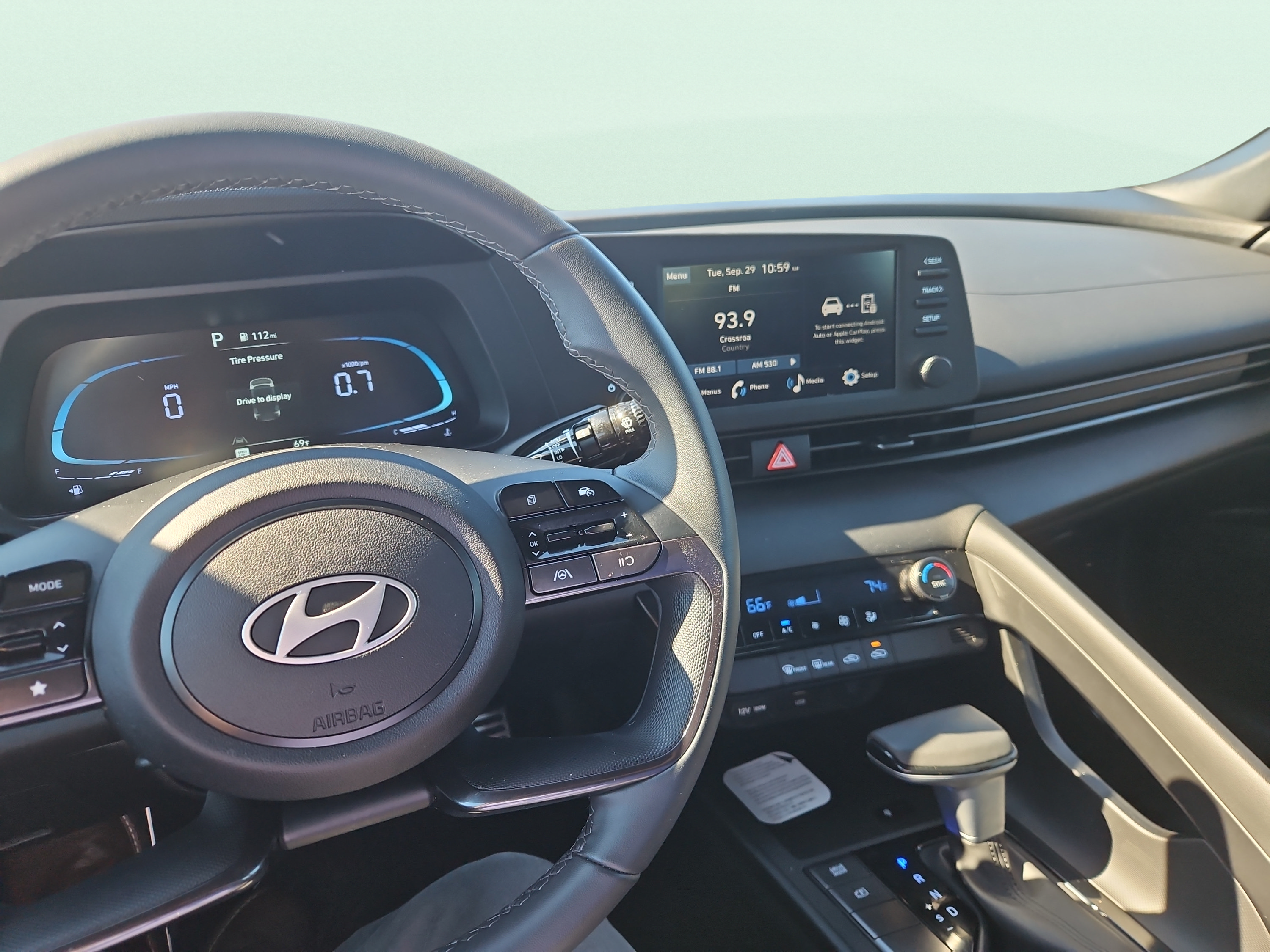 Certified 2026 Hyundai Elantra Sport FWD image 9
