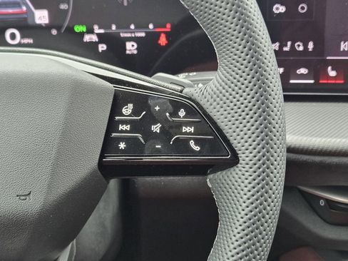 New 2025 Audi SQ5 Premium Plus image 36