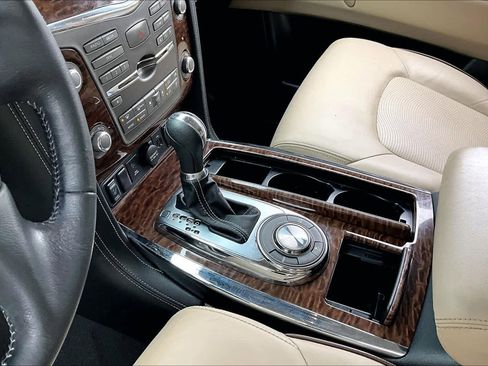 Used 2019 Nissan Armada SL w/ Premium Package image 15