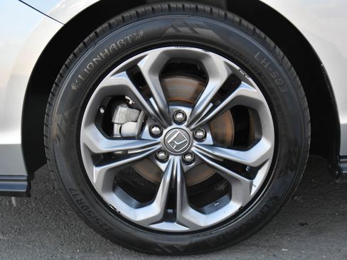 Used 2023 Honda Accord EX image 12