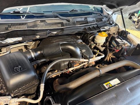 Used 2016 RAM 1500 Outdoorsman image 29