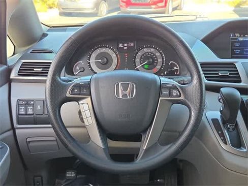 Used 2016 Honda Odyssey SE image 22