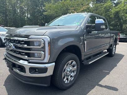 New 2025 Ford F250 Lariat w/ Chrome Package
