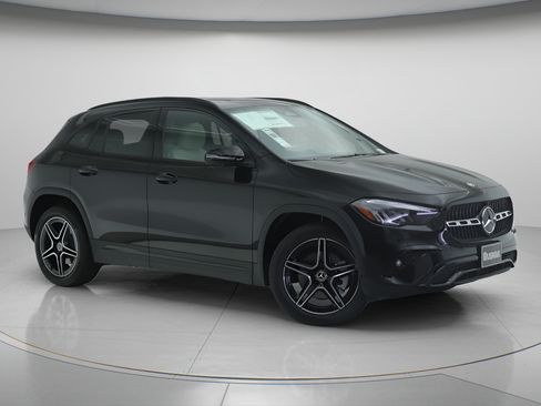 New 2026 Mercedes-Benz GLA 250 image 1