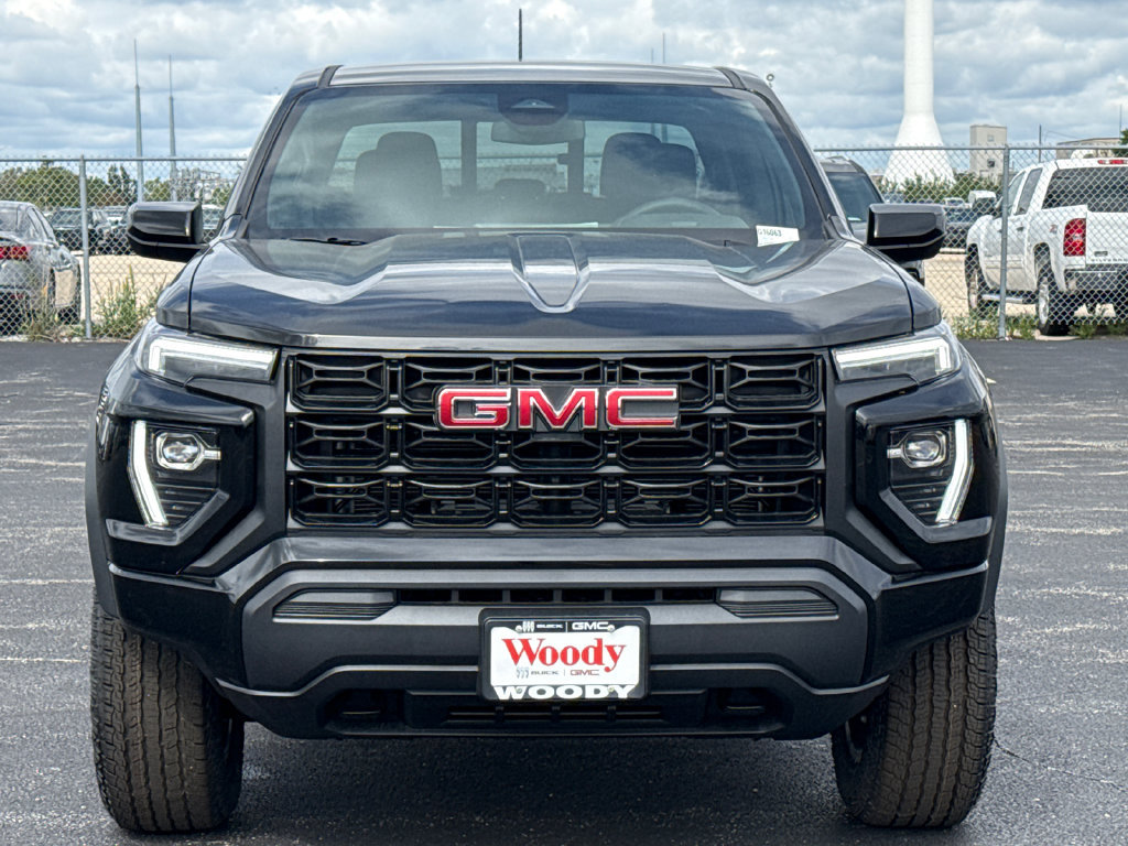 New 2026 GMC Canyon Elevation AWD/4WD image 4