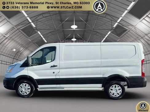 Used 2021 Ford Transit 250 Low Roof w/ Exterior Upgrade Package RWD image 6