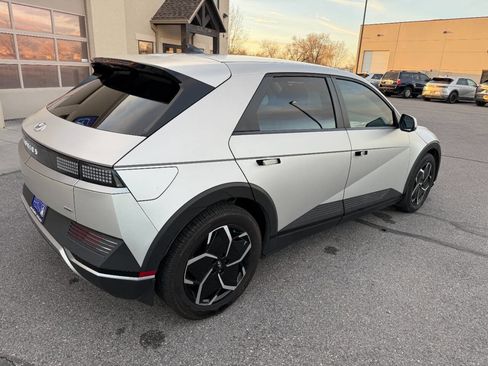 Used 2023 Hyundai Ioniq 5 SEL image 7