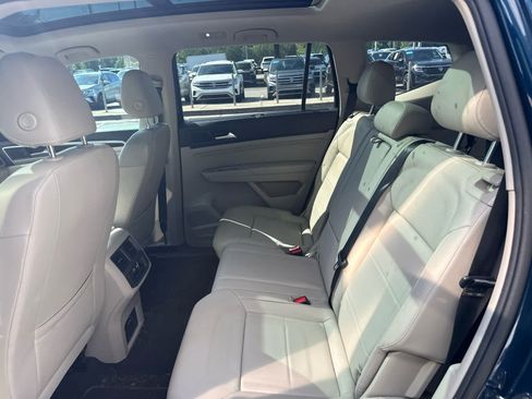 Certified 2023 Volkswagen Atlas SE w/ Panoramic Sunroof Package FWD image 21