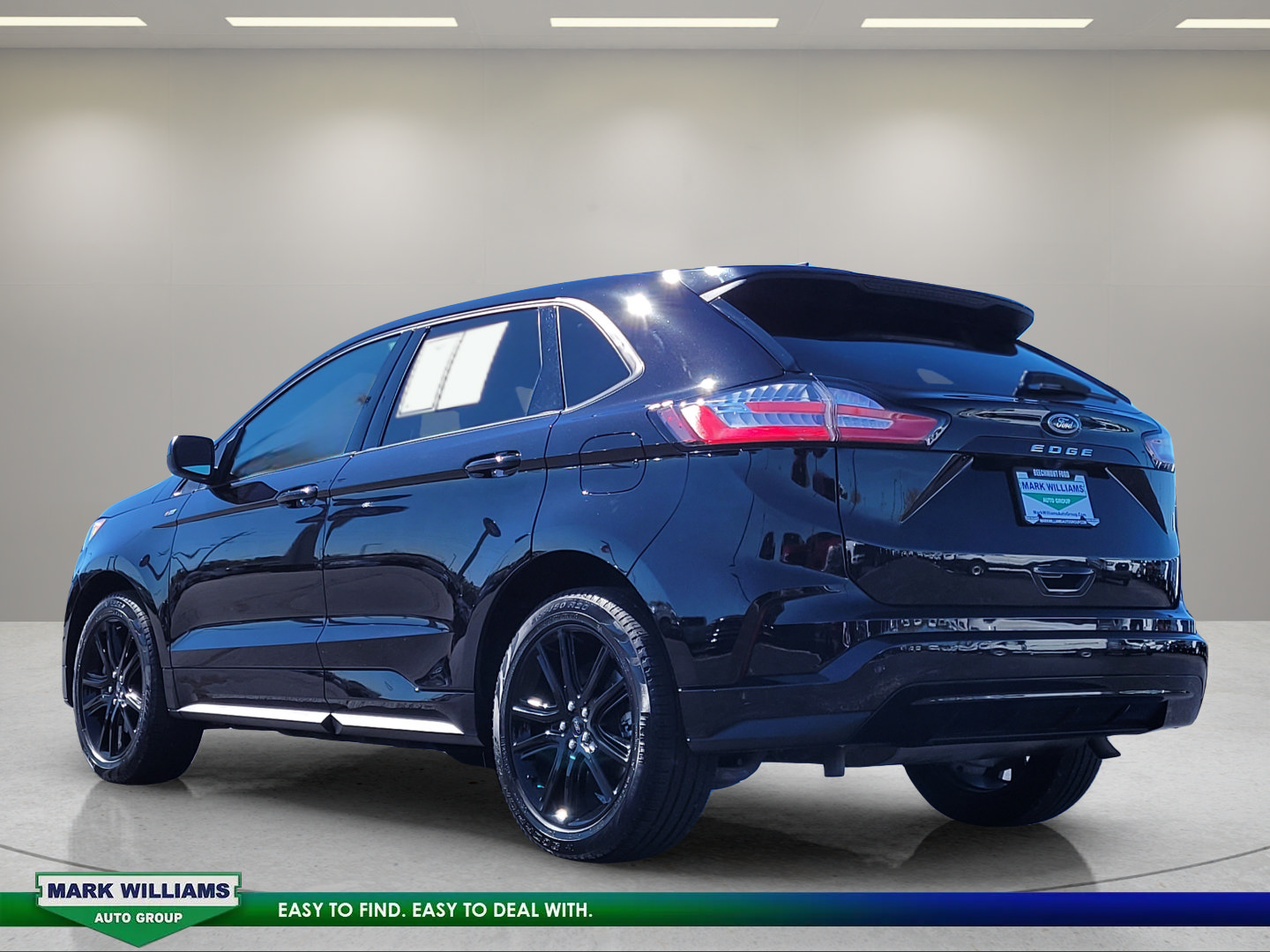 Certified 2023 Ford Edge ST-Line AWD/4WD image 6