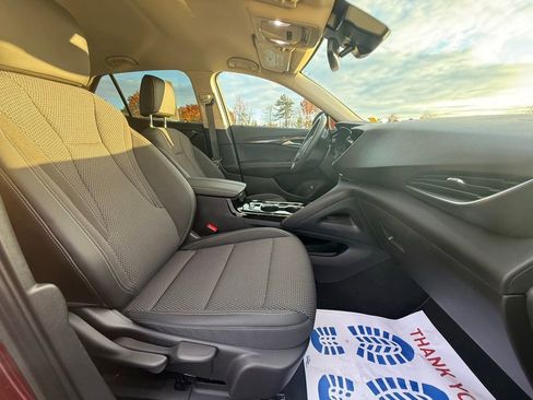 Used 2023 Buick Envision Preferred image 24