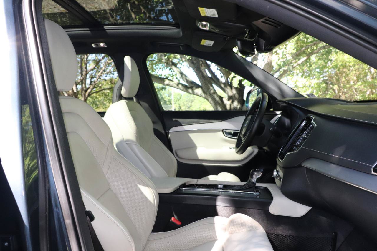 Used 2021 Volvo XC90 T6 R-Design w/ Advanced Package AWD/4WD image 34