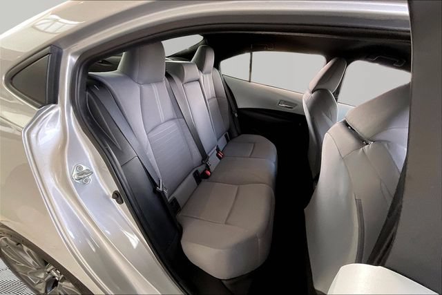Used 2025 Toyota Corolla SE FWD image 17