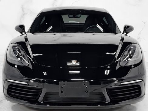 Used 2017 Porsche 718 Cayman image 12