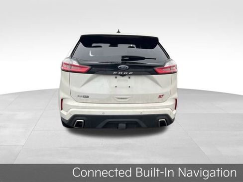 Used 2022 Ford Edge ST w/ Equipment Group 401A image 6