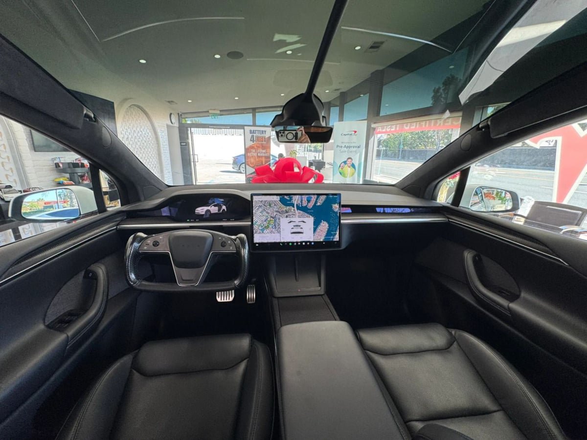 Used 2022 Tesla Model X AWD/4WD image 40
