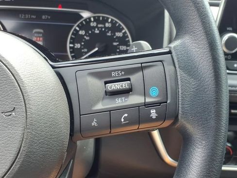 Certified 2023 Nissan Rogue SV AWD/4WD image 24