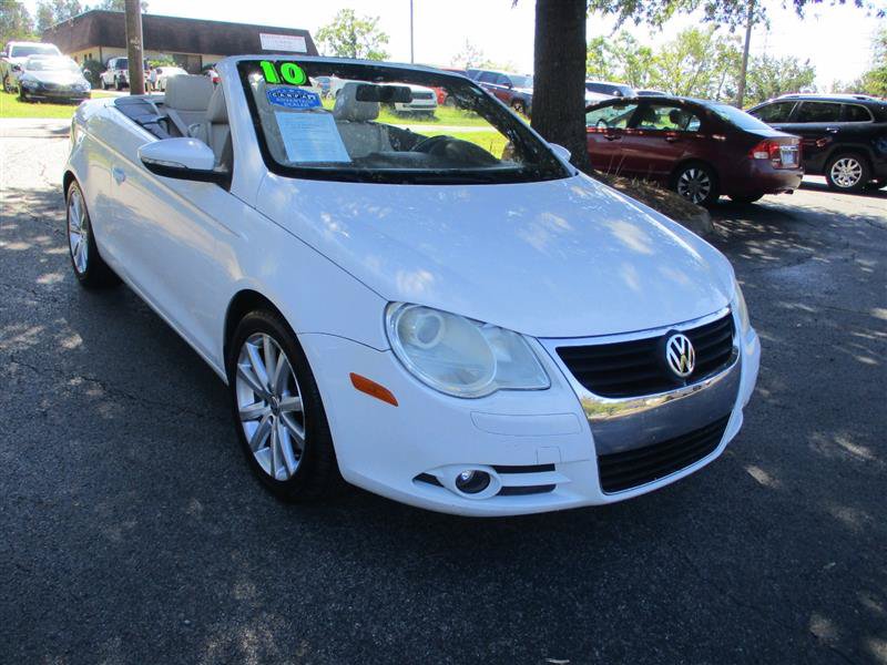 Used 2010 Volkswagen Eos Komfort FWD image 1