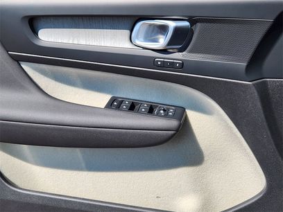 New 2026 Volvo XC40 B5 Plus w/ Protection Package Premier