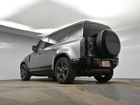 Used 2023 Land Rover Defender 110 X-Dynamic SE AWD/4WD image 44