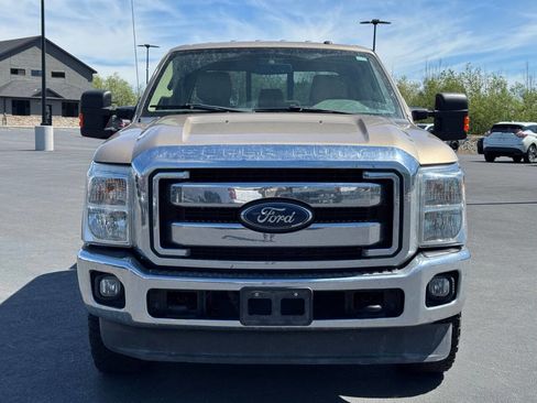 Used 2012 Ford F250 Lariat w/ Lariat Interior Pkg AWD/4WD image 2