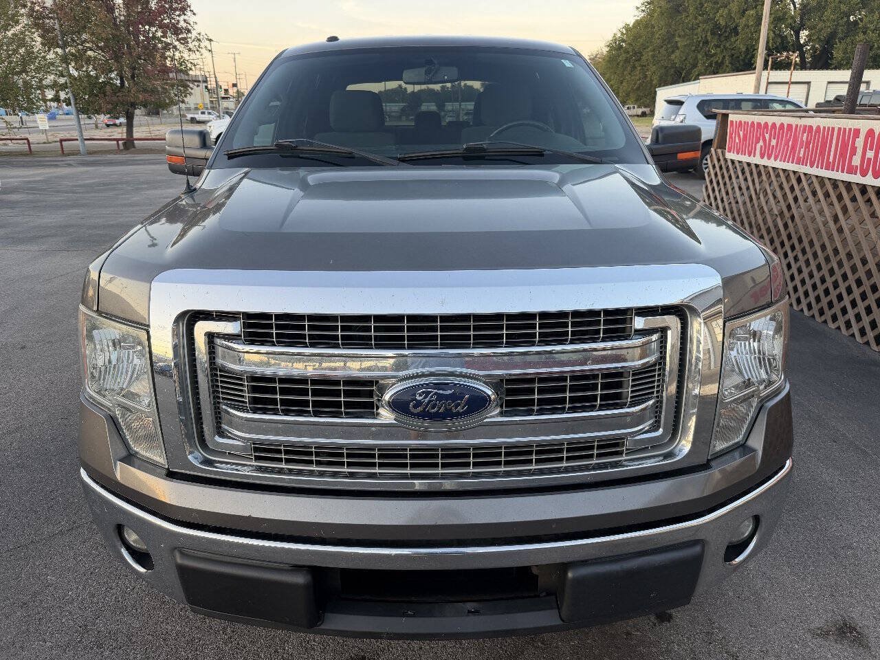 Used 2013 Ford F150 XLT w/ XLT Chrome Pkg RWD image 3