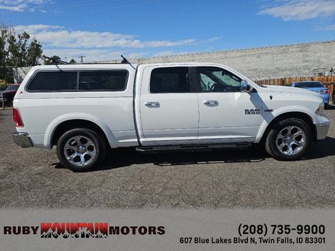 Used 2015 RAM 1500 Laramie w/ Convenience Group AWD/4WD image 8