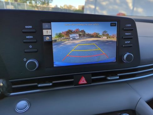 New 2025 Hyundai Elantra Sport image 16