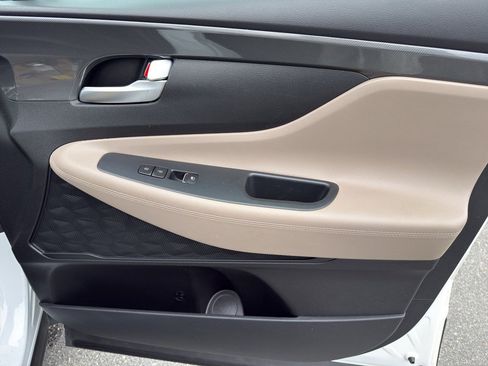 Used 2021 Hyundai Santa Fe SEL image 32