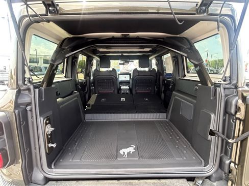New 2026 Ford Bronco Raptor w/ Interior Carbon Fiber Pack AWD/4WD image 6