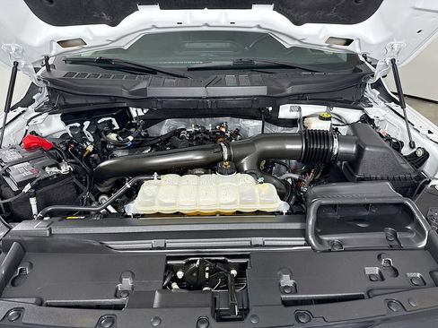 Used 2024 Ford F150 XLT w/ Equipment Group 302A MID image 32