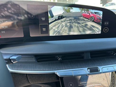 Used 2023 Lucid Air Touring AWD/4WD image 11
