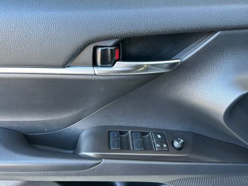 Used 2023 Toyota Camry LE image 12