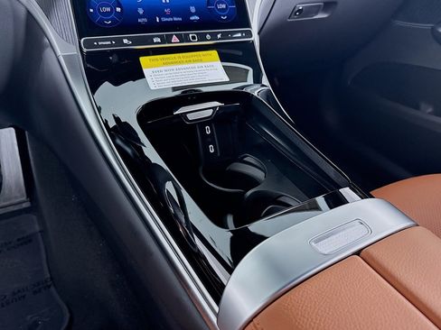 New 2026 Mercedes-Benz GLC 300 image 5