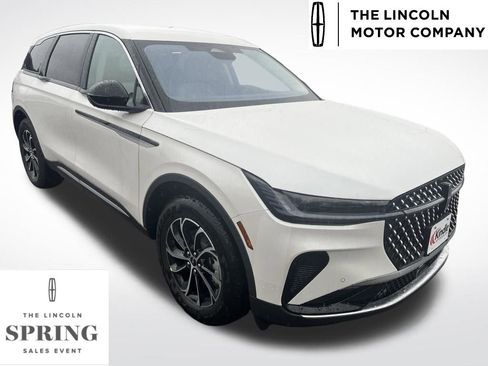 New 2026 Lincoln Nautilus Premier image 1