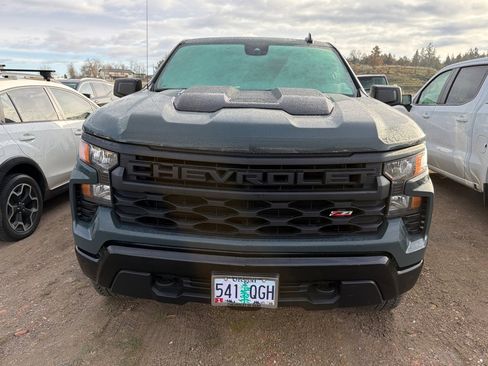 Used 2025 Chevrolet Silverado 1500 Custom Trail Boss w/ Turbomax Blackout Package image 4