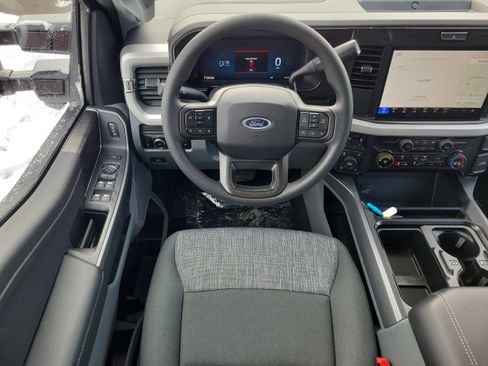 New 2026 Ford F350 XLT w/ XLT Premium Package image 19