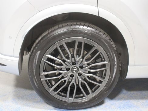 Used 2023 Lexus RX 500h F Sport w/ Accessory Package (Z1) AWD/4WD image 35