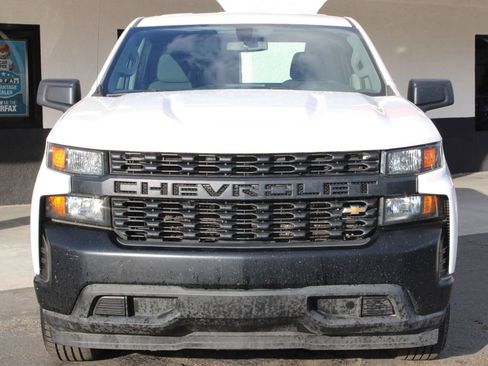 Used 2019 Chevrolet Silverado 1500 W/T w/ Trailering Package image 2