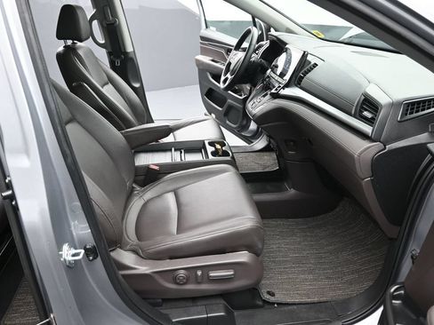 Certified 2023 Honda Odyssey EX-L image 32