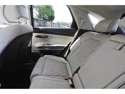 Used 2022 Genesis GV70 3.5T Sport w/ Sport Advanced Package AWD/4WD image 12