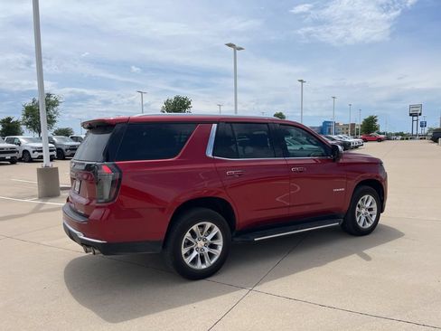 Used 2025 Chevrolet Tahoe Premier RWD image 5