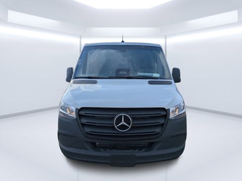 New 2026 Mercedes-Benz Sprinter 144 Cargo image 10