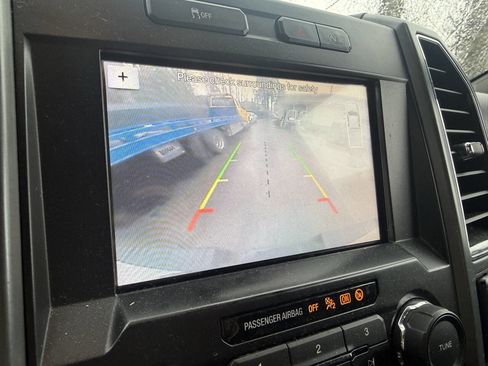 Used 2018 Ford F150 XLT w/ Equipment Group 302A Luxury image 15