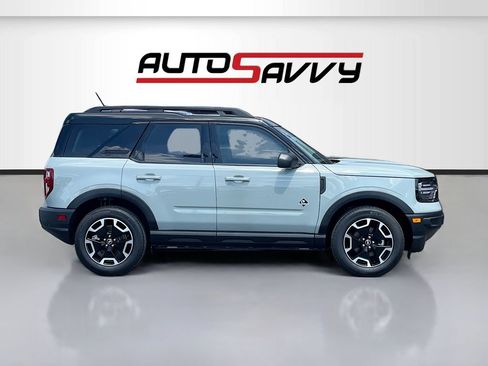 Used 2024 Ford Bronco Sport Outer Banks w/ Tech Package AWD/4WD image 8