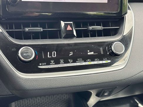 Used 2024 Toyota Corolla LE FWD image 22