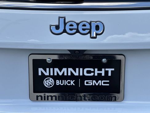 Used 2022 Jeep Compass Limited AWD/4WD image 30