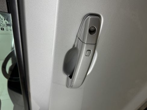 Used 2022 Chevrolet Silverado 1500 LT image 75