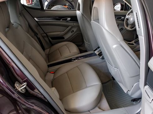 Used 2011 Porsche Panamera 4 AWD/4WD image 35