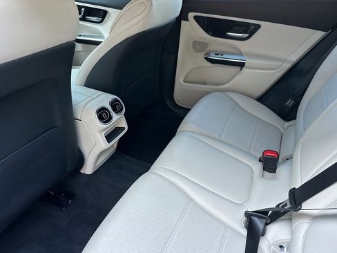 Certified 2025 Mercedes-Benz GLC 350e 4MATIC image 27