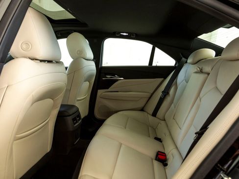 Used 2023 Cadillac CT4 Luxury w/ Sun And Sound Package image 22